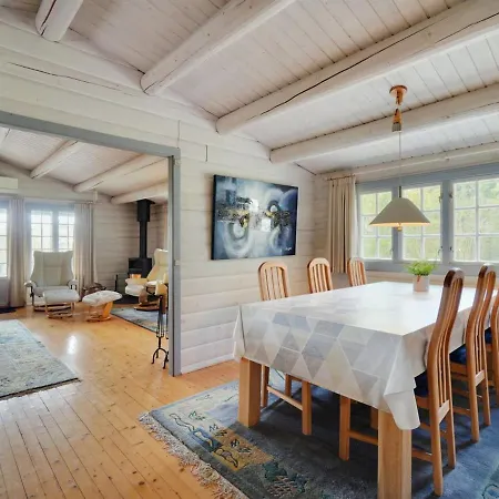 Holiday home - 1-6km From The Sea By Interhome Farevejle